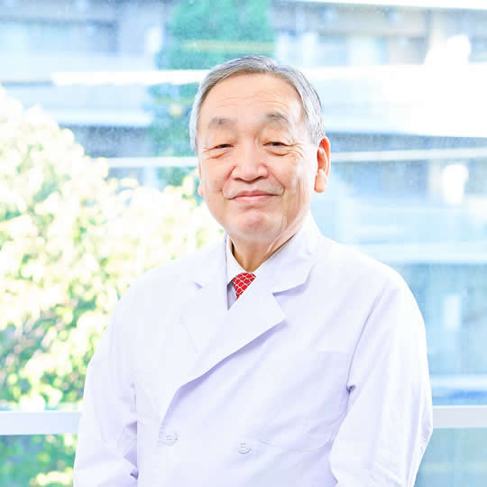 診療科長／副院長／特任教授　高橋　信一